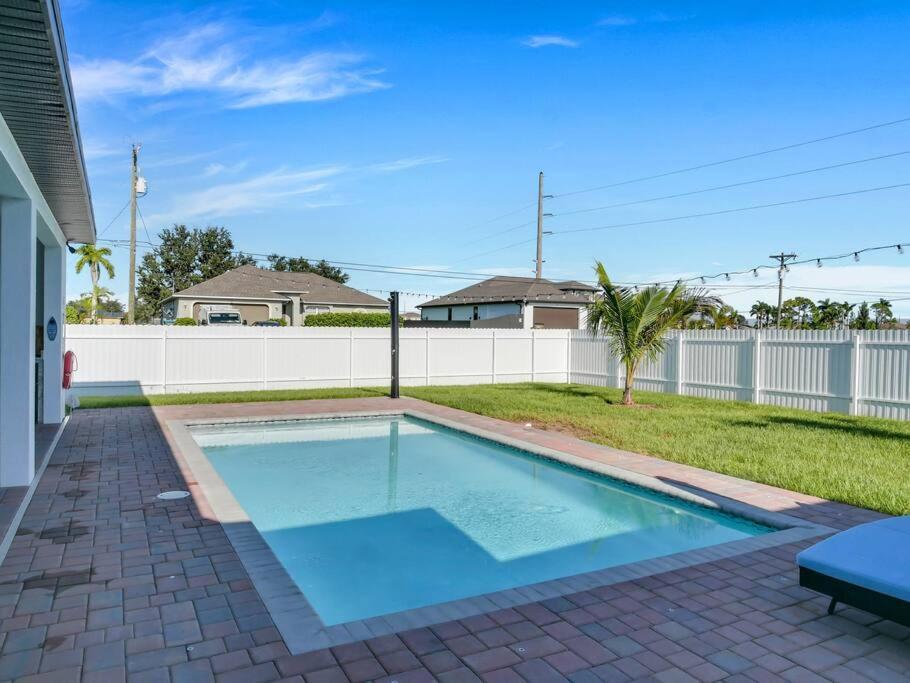 Casa Sevilla, Heated Pool, Sleeps 9, 4B3B 케이프코럴 외부 사진