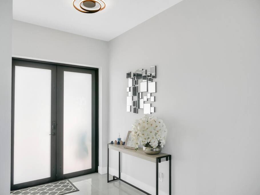Casa Sevilla, Heated Pool, Sleeps 9, 4B3B 케이프코럴 외부 사진