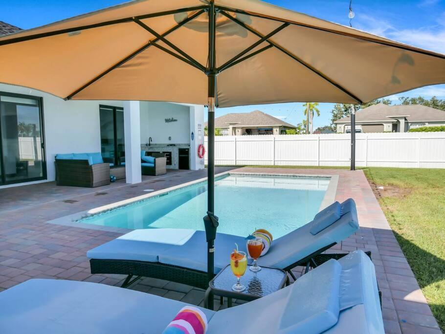 Casa Sevilla, Heated Pool, Sleeps 9, 4B3B 케이프코럴 외부 사진