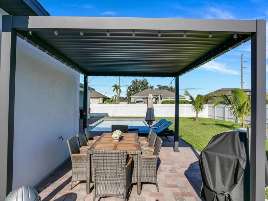 Casa Sevilla, Heated Pool, Sleeps 9, 4B3B 케이프코럴 외부 사진